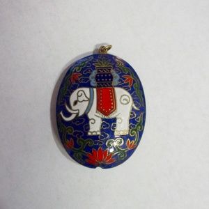 VTG Oval Enamel Cloisonne Elephant Puffy Pendant